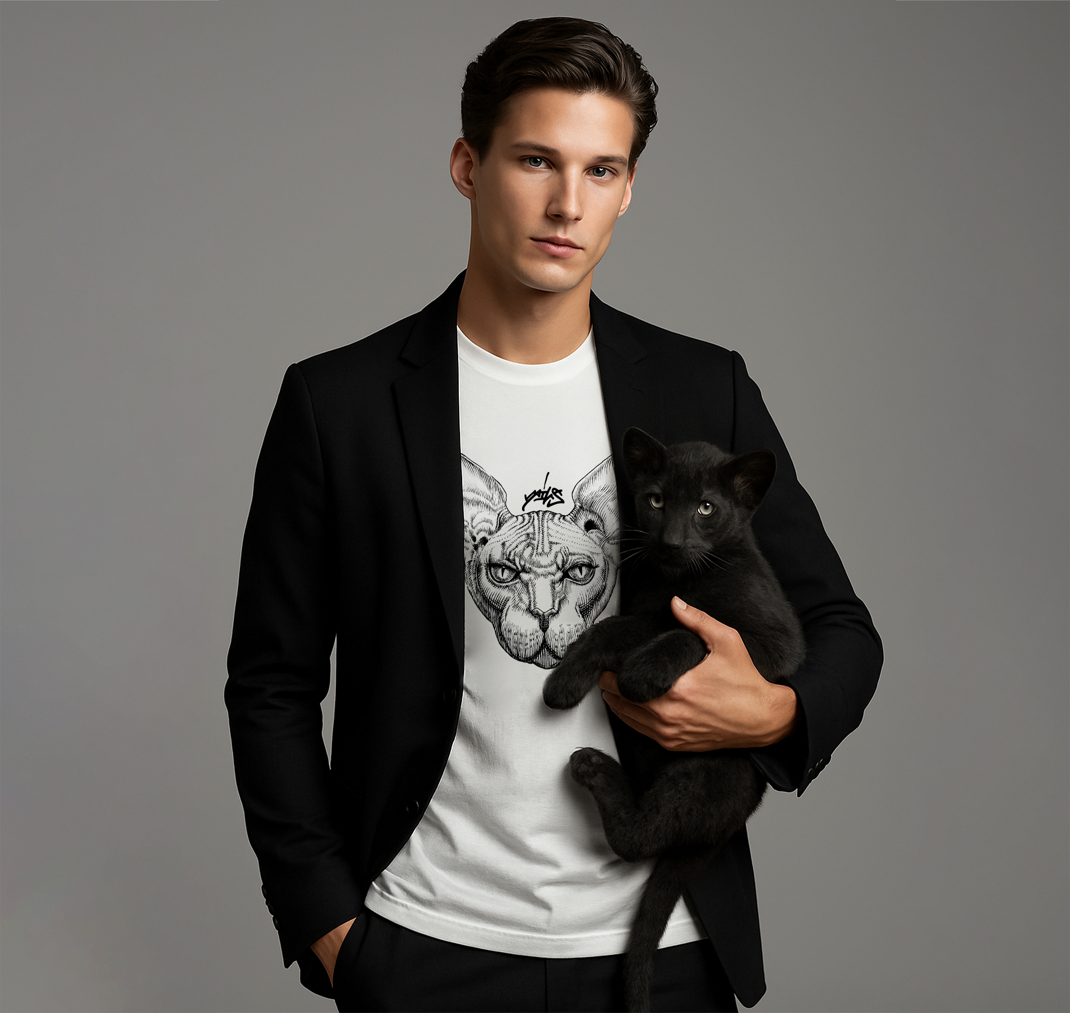 Sphynx Tee shirt