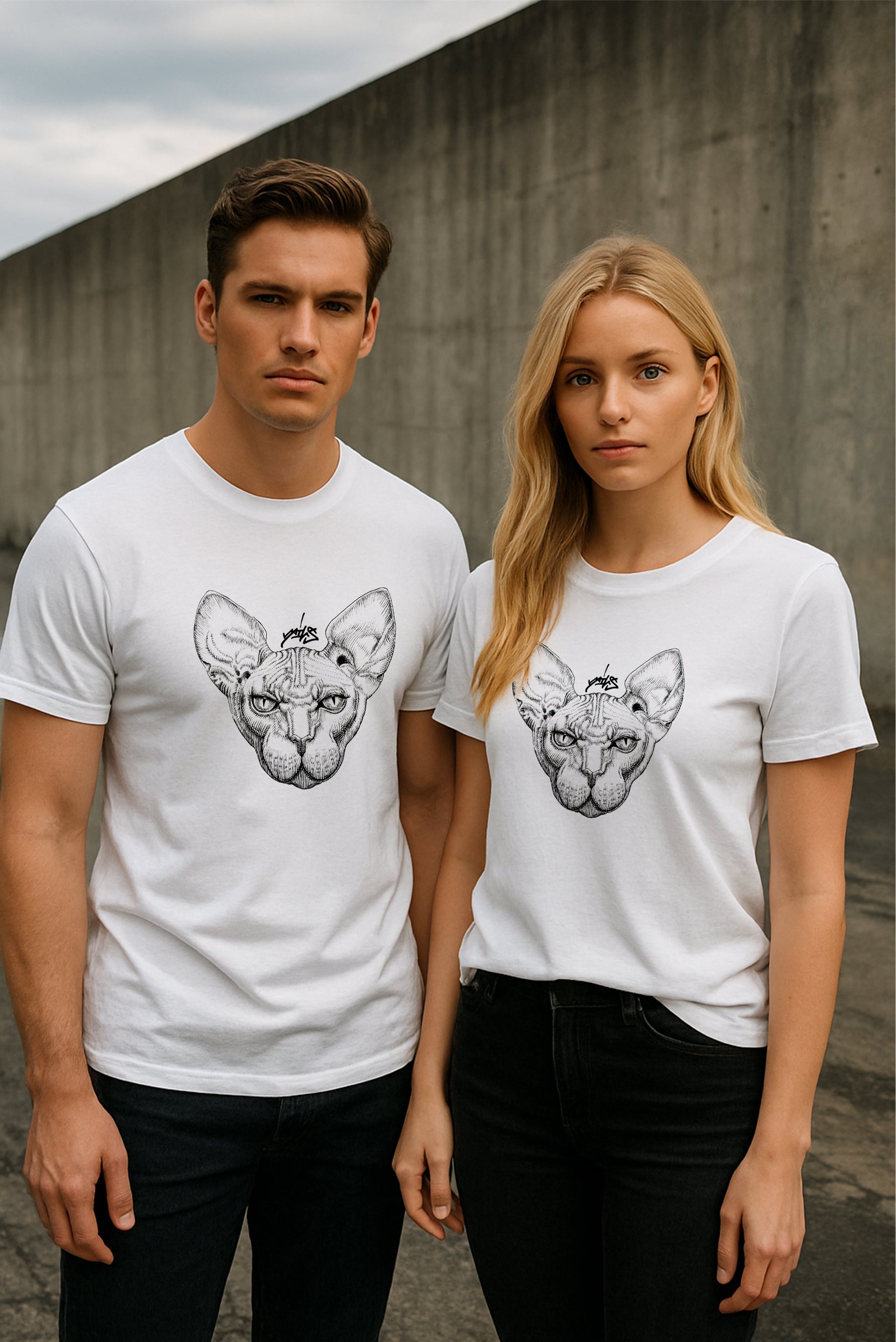 Sphynx Tee shirt